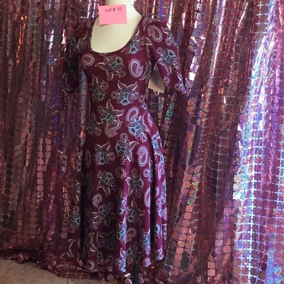NWT LULAROE NICOLE dress in size small in a paisley design - Picture 1 of 14